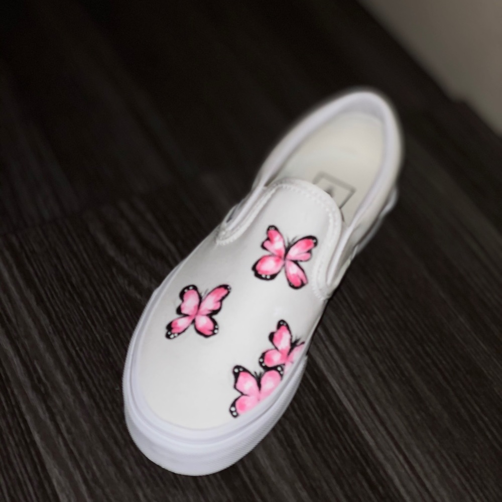 Custom pink brand new butterfly vans